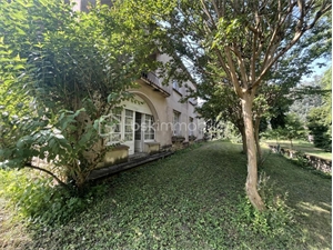 propriete à la vente -   33350  MOULIETS ET VILLEMARTIN, surface 207 m2 vente propriete - UBI460560071